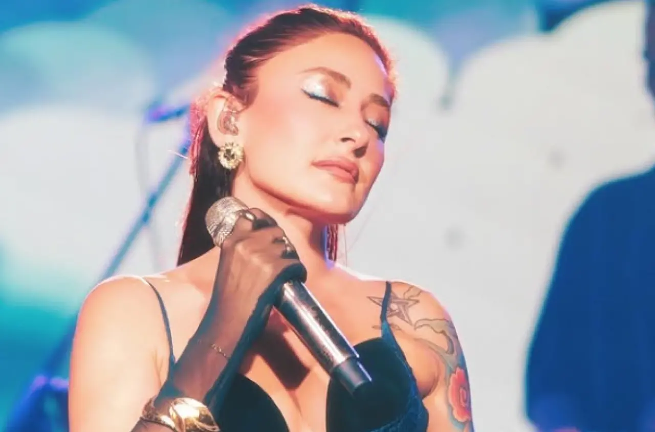 Melek Mosso’dan duygusal çağrı: Kaybolan kedisi Jülide için yardım istedi 3