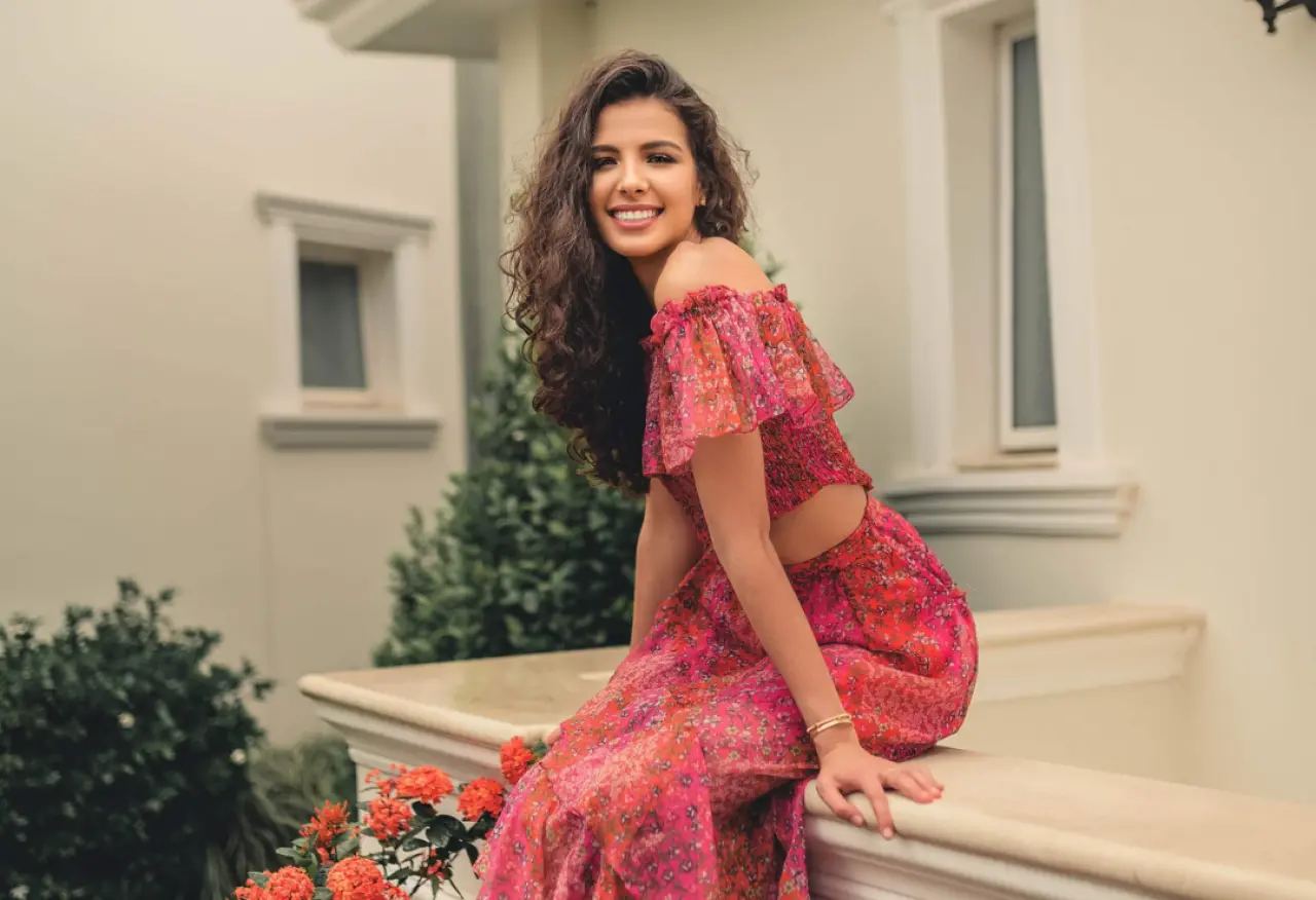 2025 yazının en moda renkleri: Butter yellow’dan oceanic blue’a zarif tercihler 2