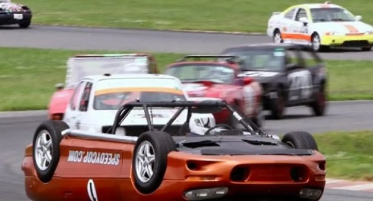 Ne Bu Şimdi? Görenleri Şaşkına Çeviren Absürt Otomobiller 20