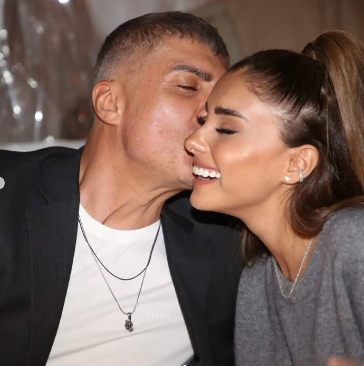 “Kundaktaki oğlumu bırakıp gittim” Özcan Deniz içini döktü 7