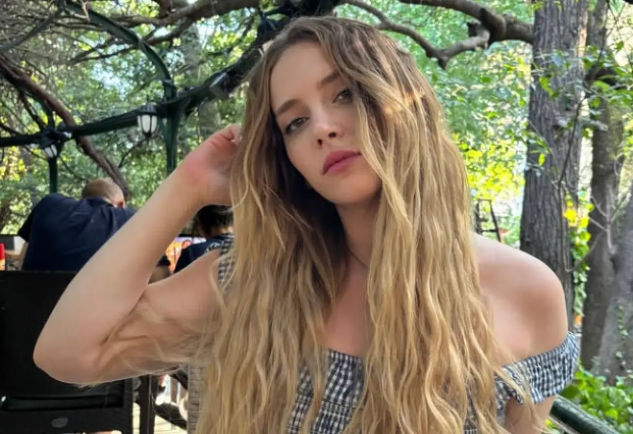 Bahar Şahin’in zorbalık isyanı büyüyor! Hayal Köseoğlu'ndan şaşırtan açıklama 2