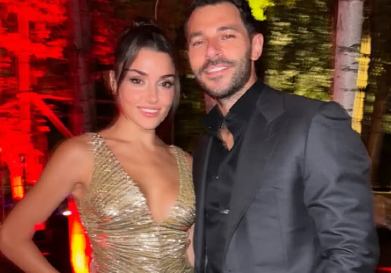 Hande Erçel Lübnan’da göz kamaştırdı: Elie Saab elbisesiyle düğüne damga vurdu! 1