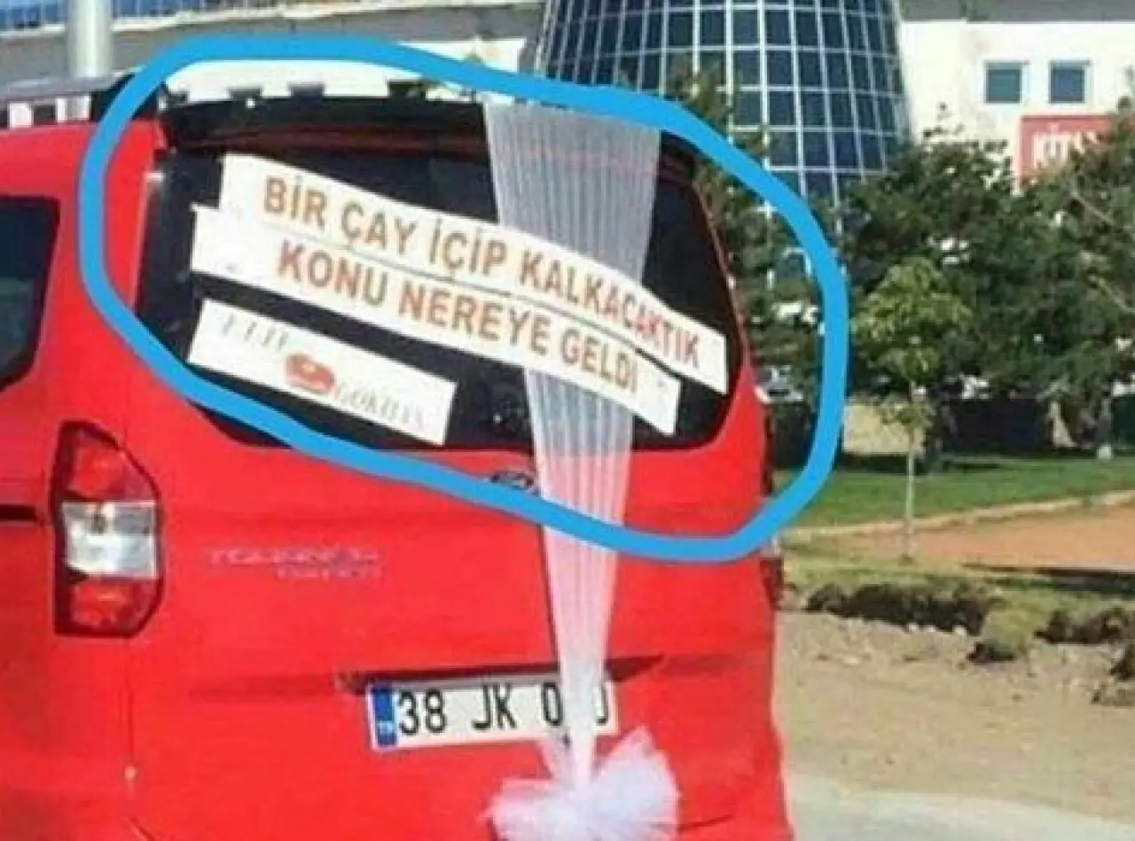 Bunu Yazmak Akla Gelir mi? En Yaratıcı Araç Arkası Yazıları 7