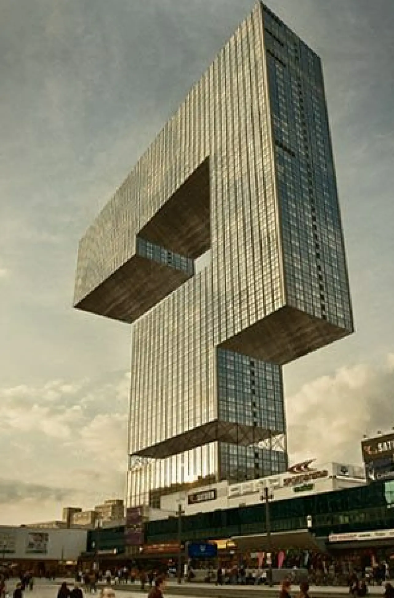 İlk Bakışta Normal Gibi... Ama İkinci Kez Bakmadan Geçemeyeceksiniz 15