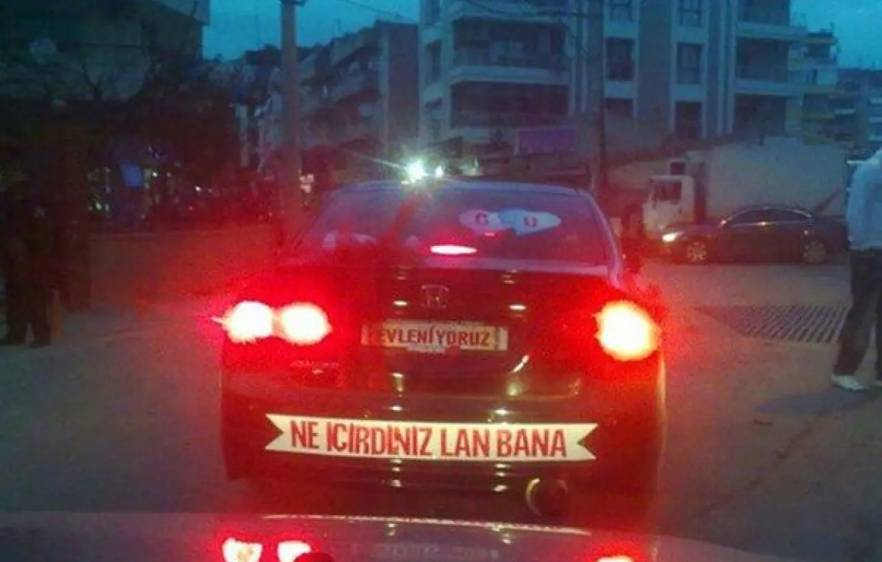 Kız Kaçtı, Damat Şokta: En Efsane Gelin Arabası Sözleri 13