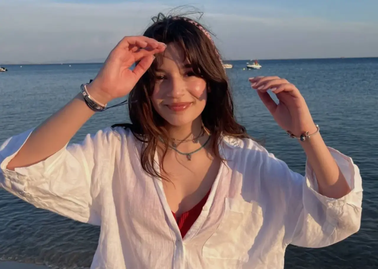 Kızıl Goncalar’ın Zeynep’i Mina Demirtaş yeni Ddziyi neden kabul etmedi? 3