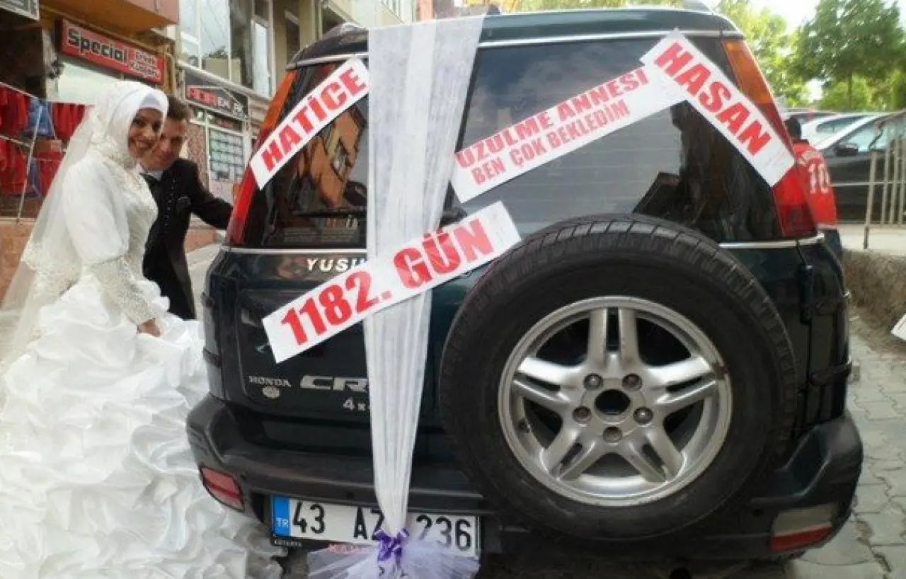 Kız Kaçtı, Damat Şokta: En Efsane Gelin Arabası Sözleri 21