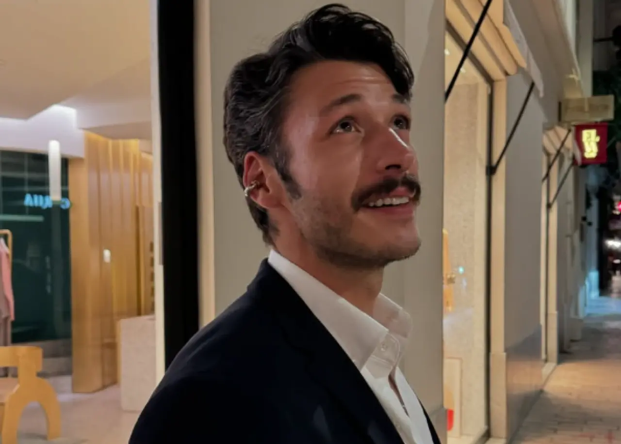 Kubilay Aka’dan köfte şov: Sevgilisi Hafsanur’dan yorum gecikmedi 1