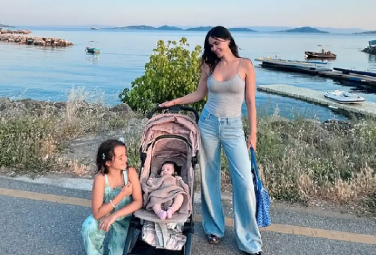 Zeynep Sever Demirel’den Yasmin’li ilk poz: “V, Y, Z mottomuz devam ediyor” 1