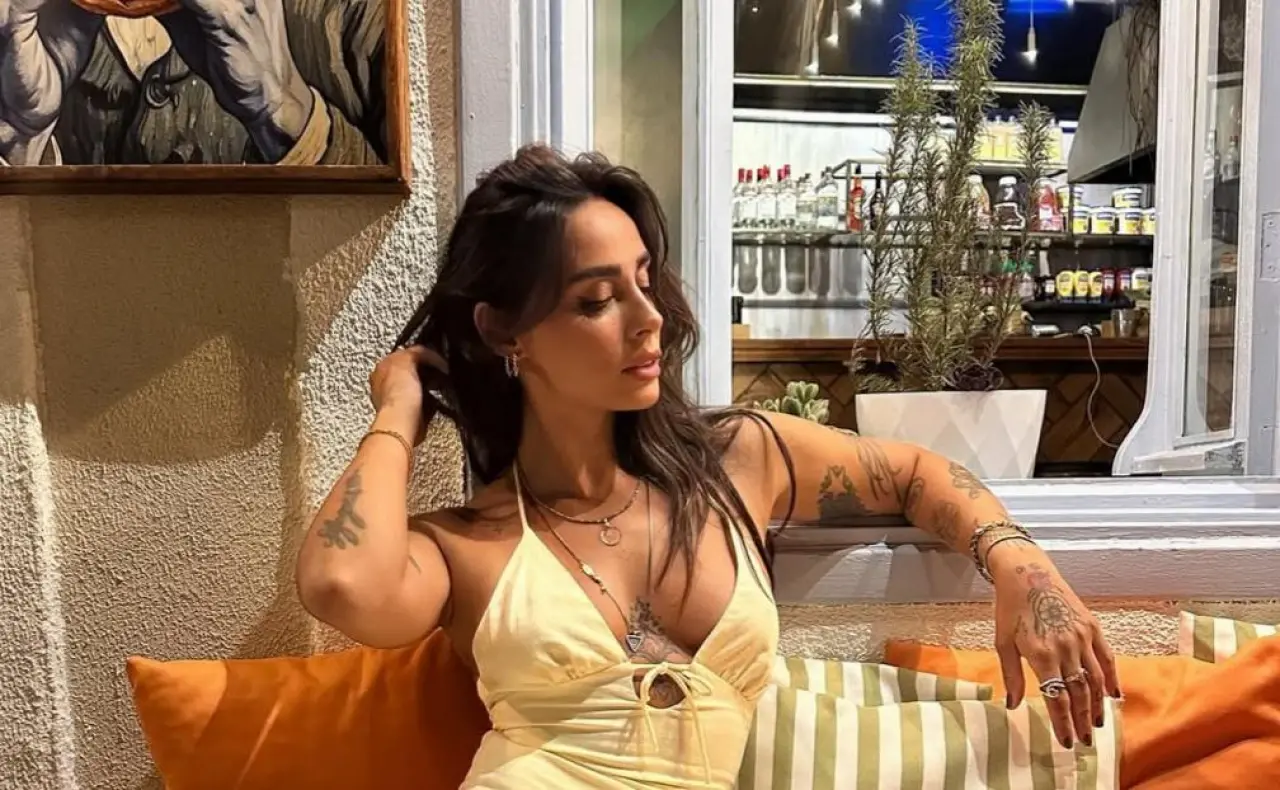 Yasemin Yürük’ün saçları reklam setinde alev aldı! İşte saçın yanma anı 1