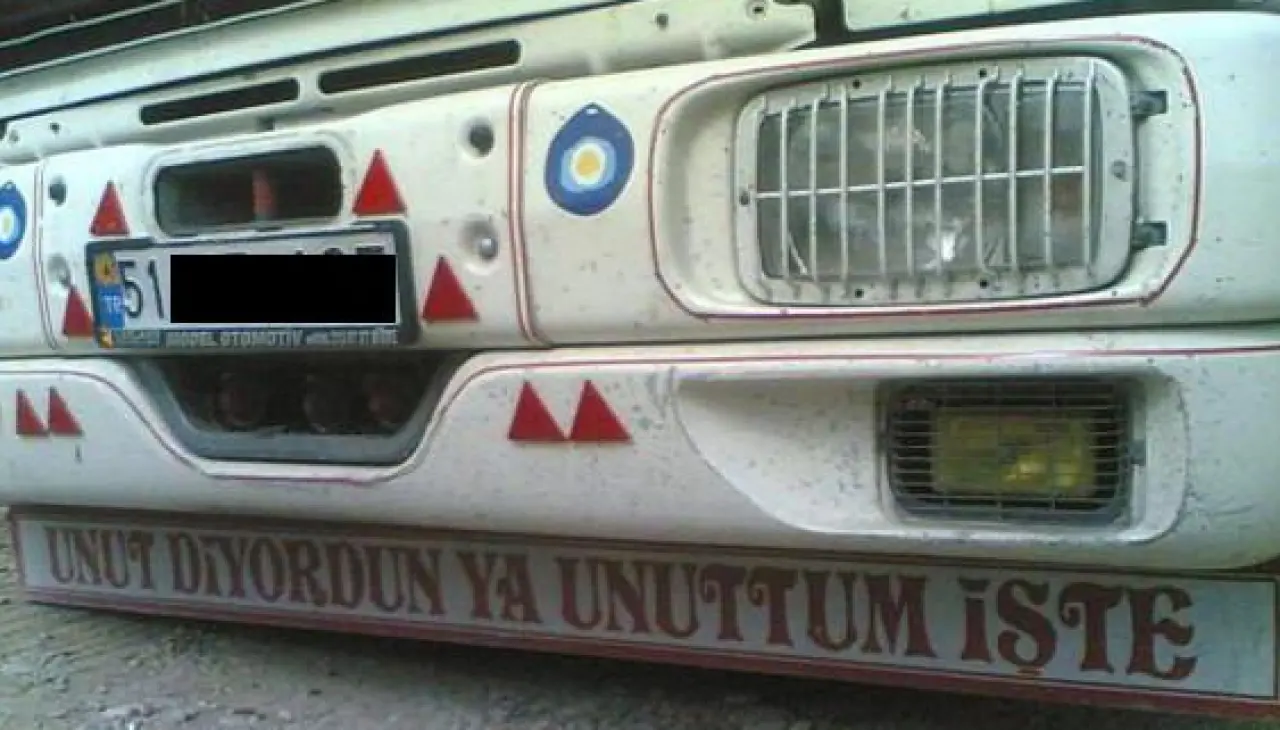 Bunu Yazmak Akla Gelir mi? En Yaratıcı Araç Arkası Yazıları 15