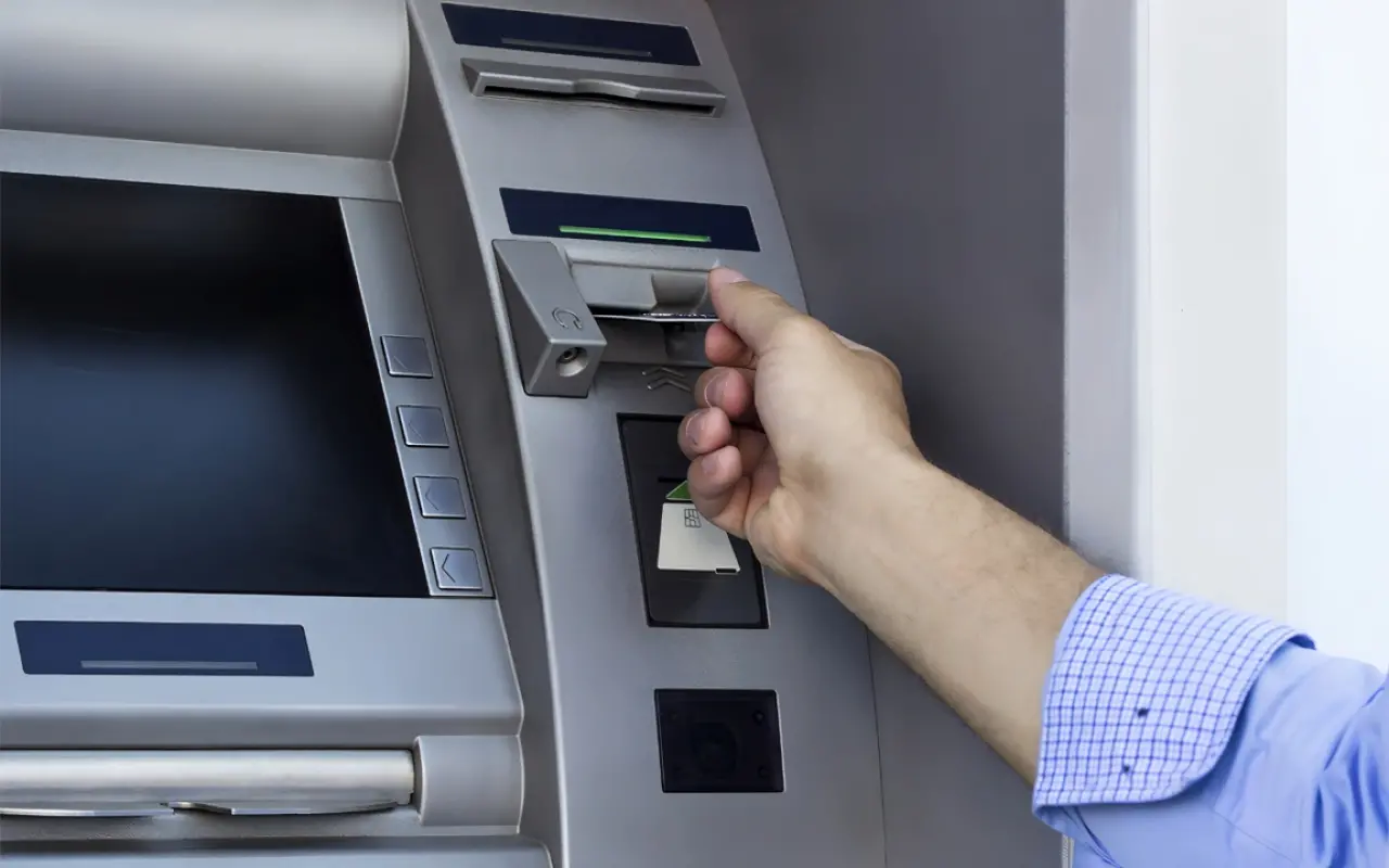 ATM'den para çekenler dikkat! Bu uyarı sizin de karşınıza çıkabilir 2