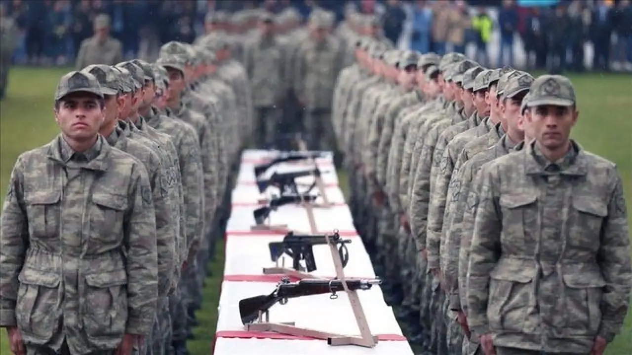 Askerlik heyecanı sürüyor: 2025 Ağustos celp dönemi yerleri ne zaman belli olacak? 1