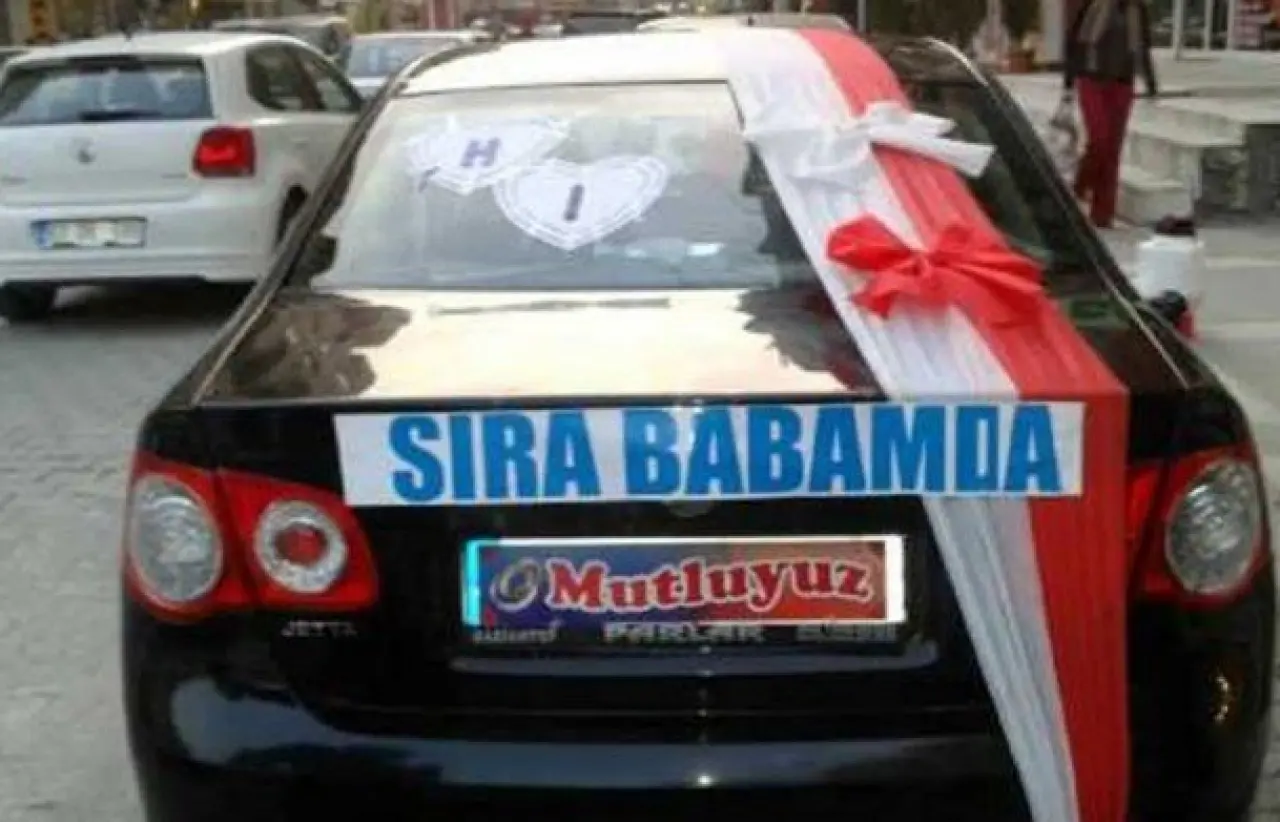 Kız Kaçtı, Damat Şokta: En Efsane Gelin Arabası Sözleri 7