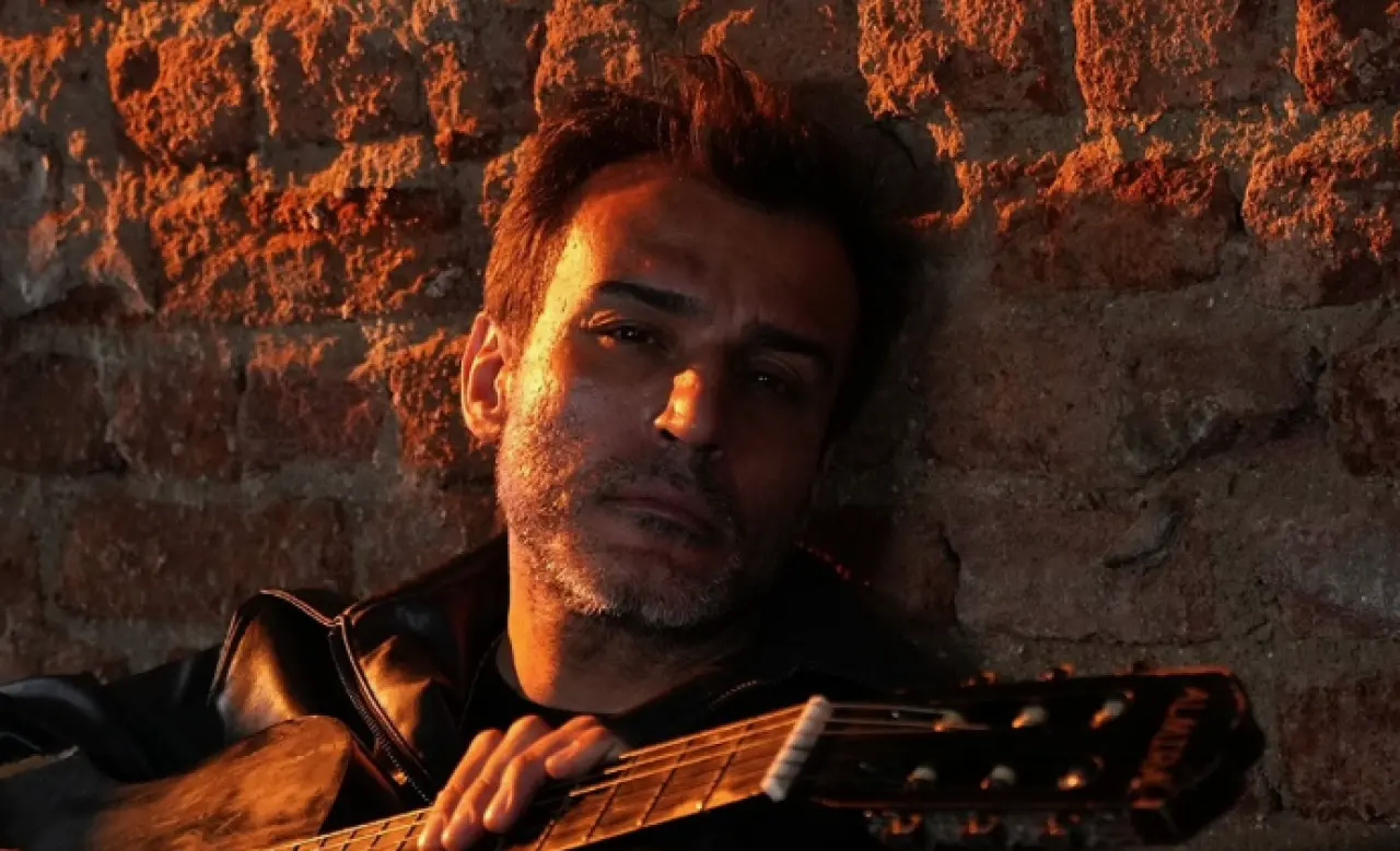 Rıza Tamer’in “Benden Sonra” şarkısındaki gizemli yıldız kim çıktı? 1