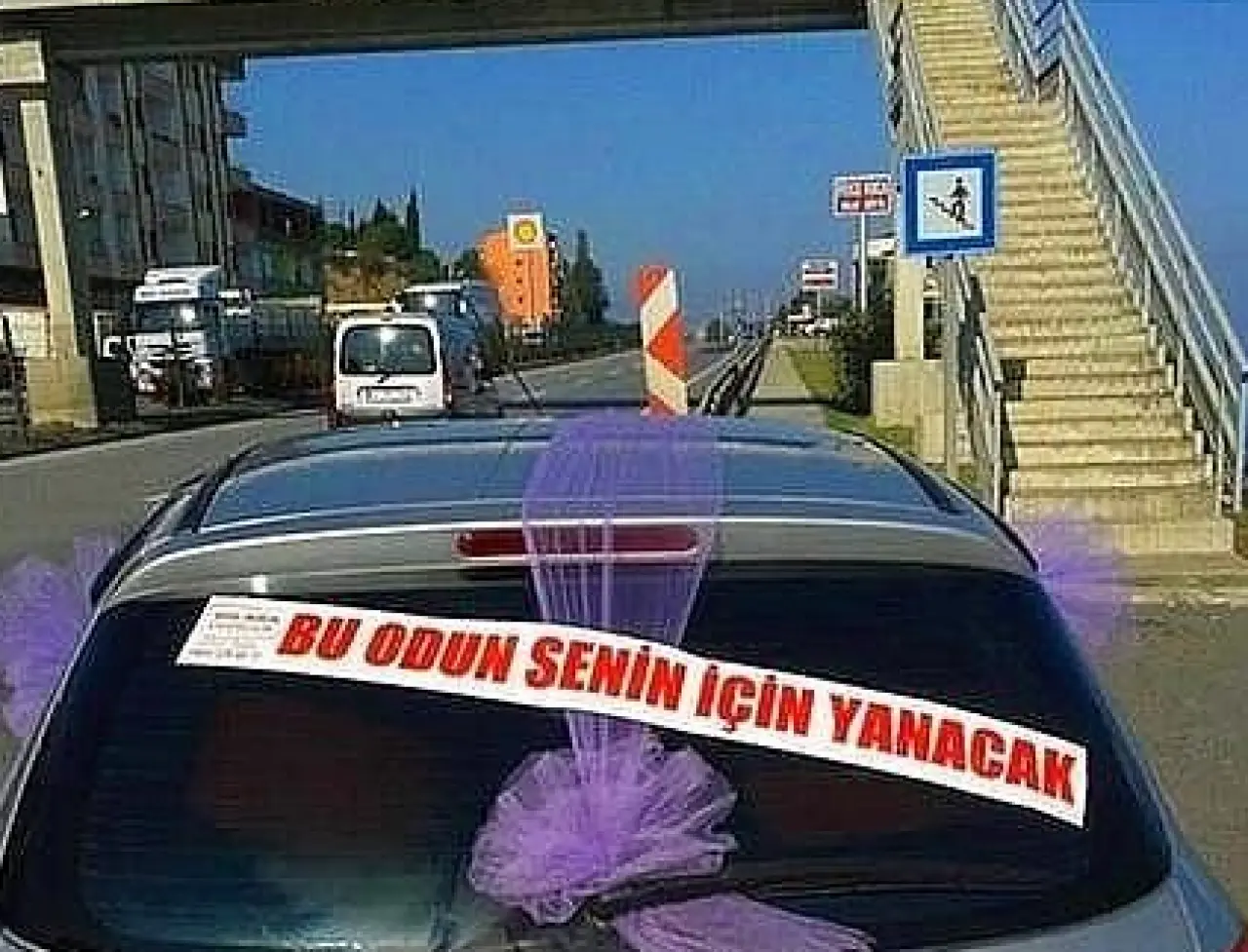 Kız Kaçtı, Damat Şokta: En Efsane Gelin Arabası Sözleri 22