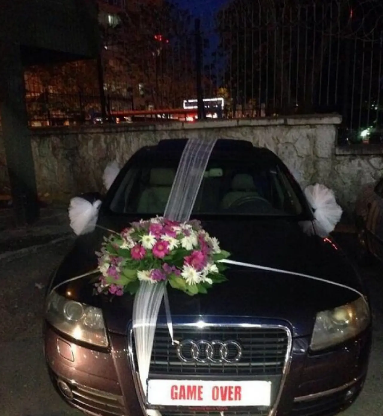 Kız Kaçtı, Damat Şokta: En Efsane Gelin Arabası Sözleri 16