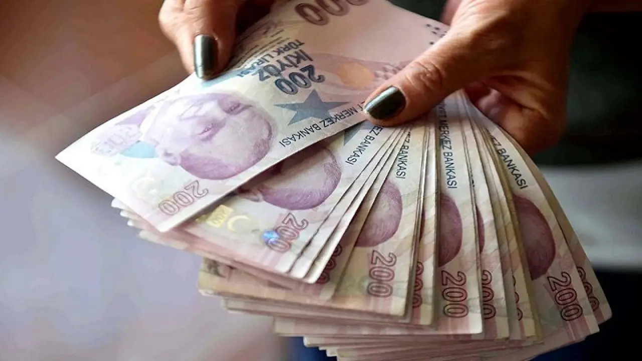 Toplu Taşıma ve Taksi Ücretlerine Zam: Tam Bilet 23.5 TL Oldu 2