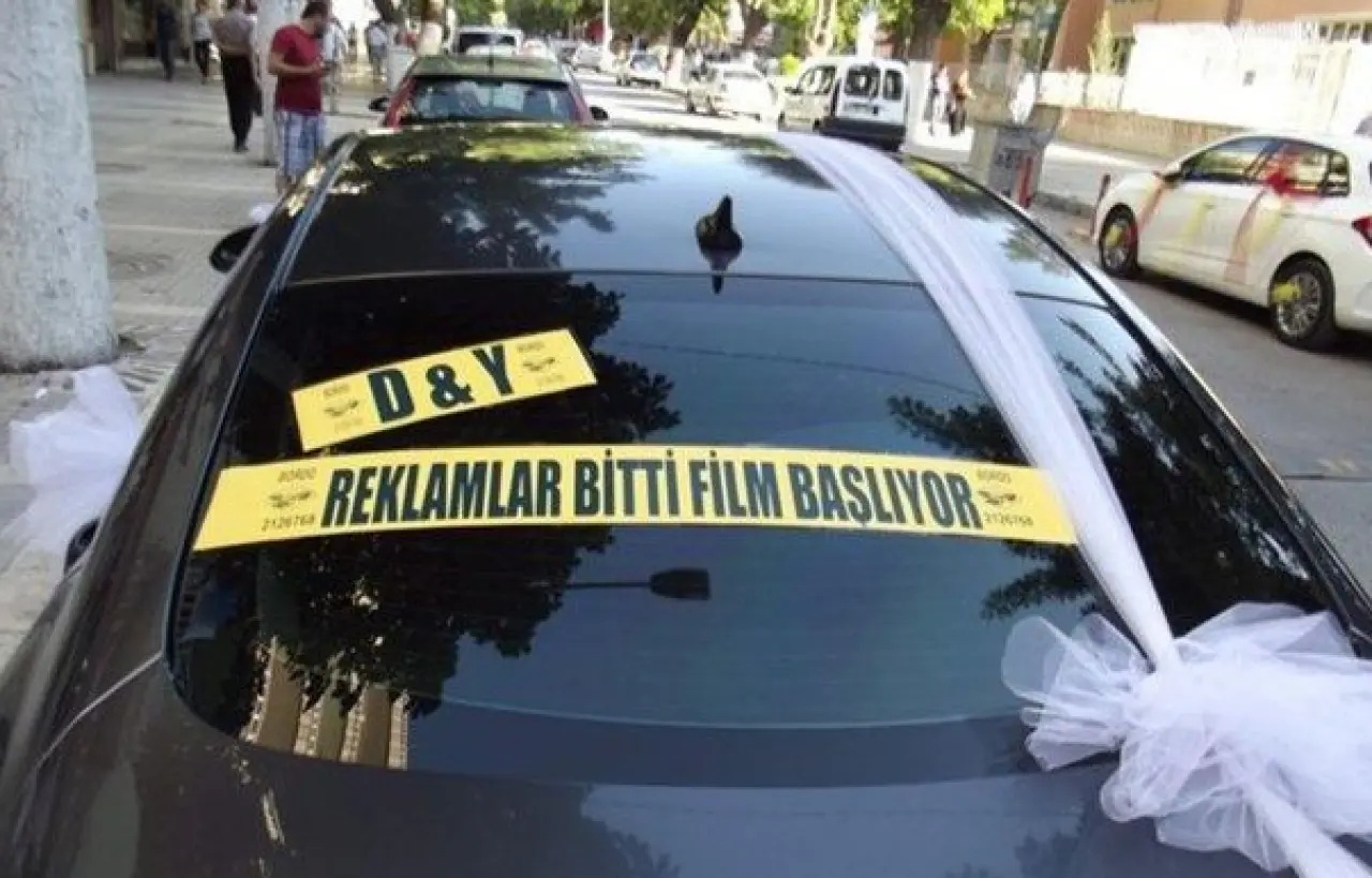 Kız Kaçtı, Damat Şokta: En Efsane Gelin Arabası Sözleri 9