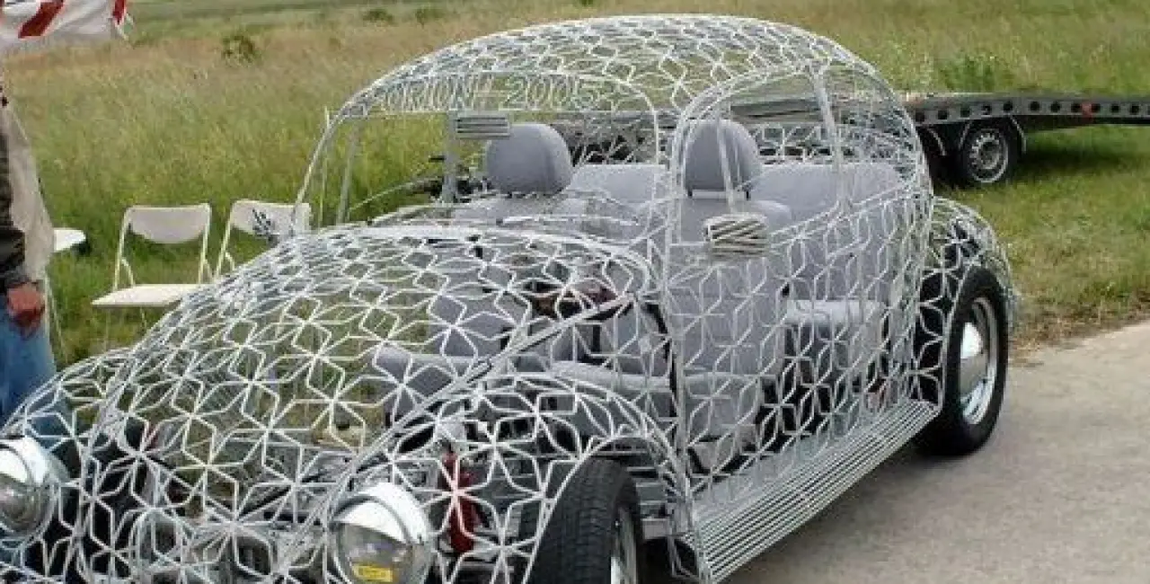 Ne Bu Şimdi? Görenleri Şaşkına Çeviren Absürt Otomobiller 13