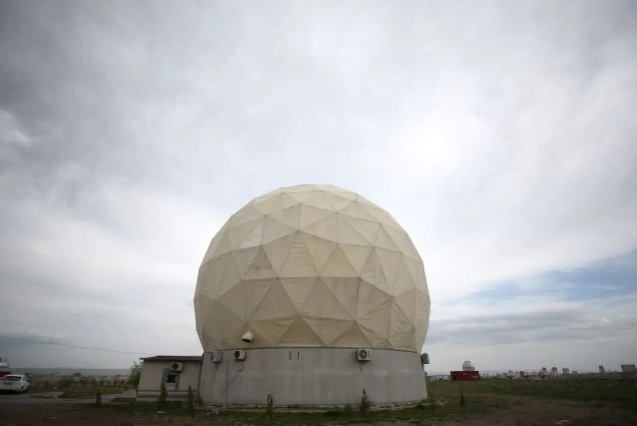 Birisi Evi Ters Çevirmiş, Diğeri Gemiden Apartman Yapmış: Gerçek Olduğuna Zor İnanacaksınız 20