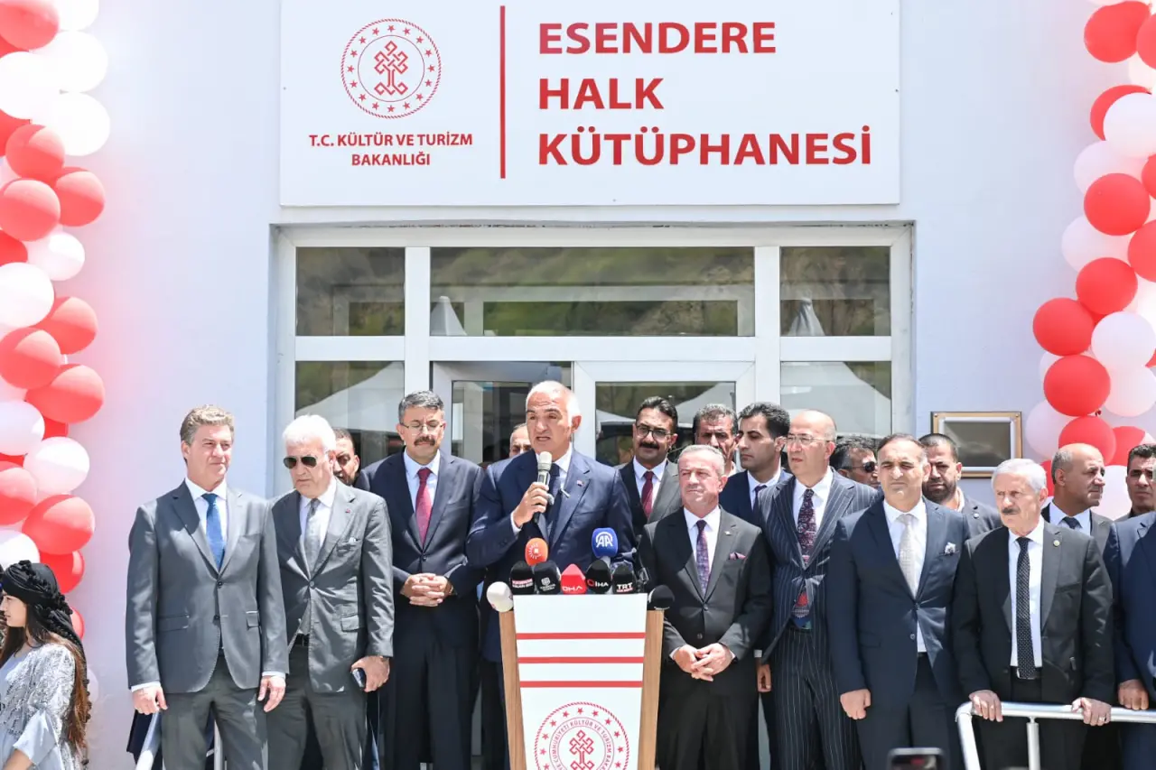 Bakan Ersoy Hakkâri’de: Cilo dağları turizme açılıyor, yeni yatırımlar yolda! 4