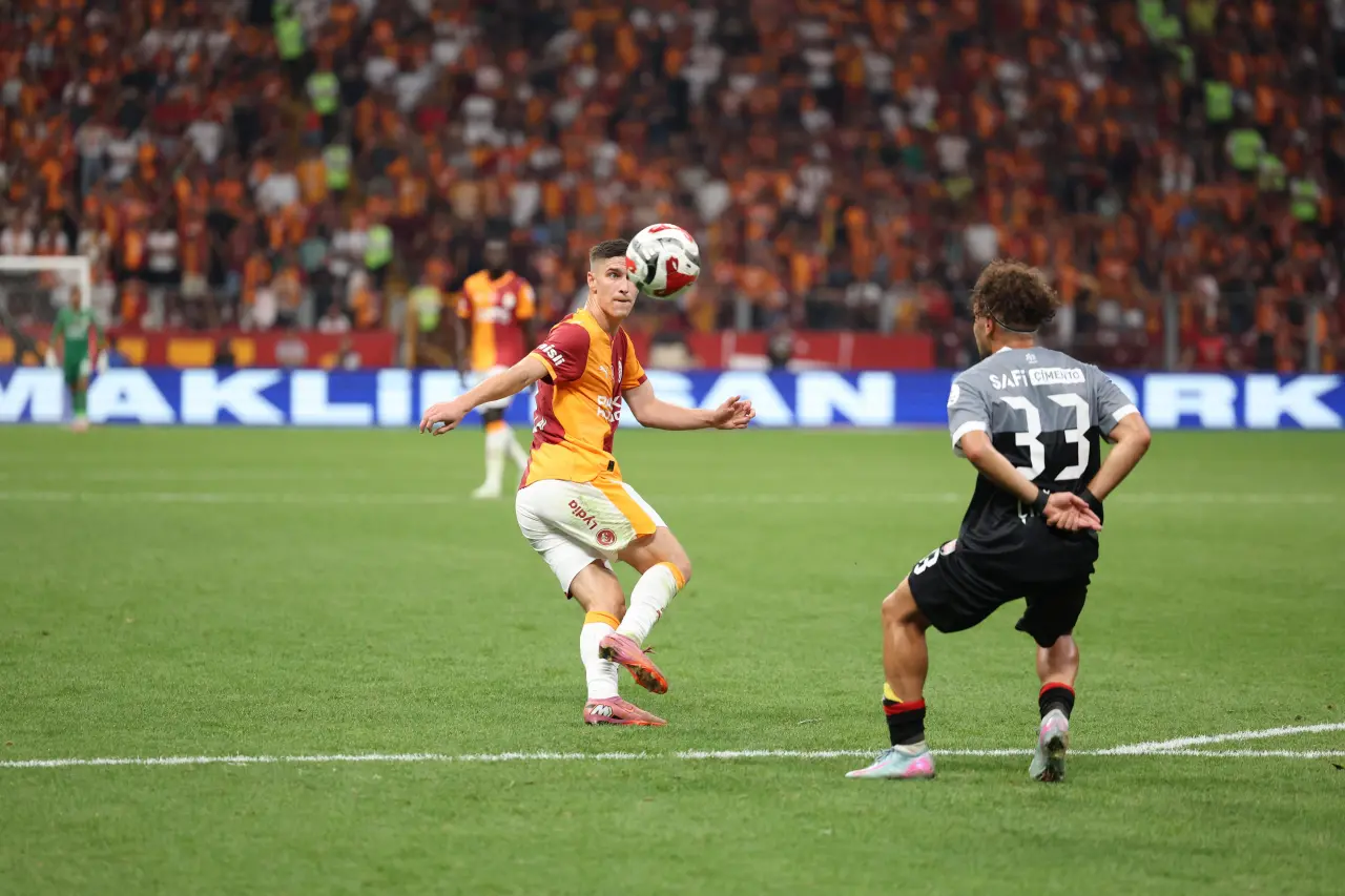 Spor yazarlarından Galatasaray yorumu: “Barış Alper damga vurdu” 1