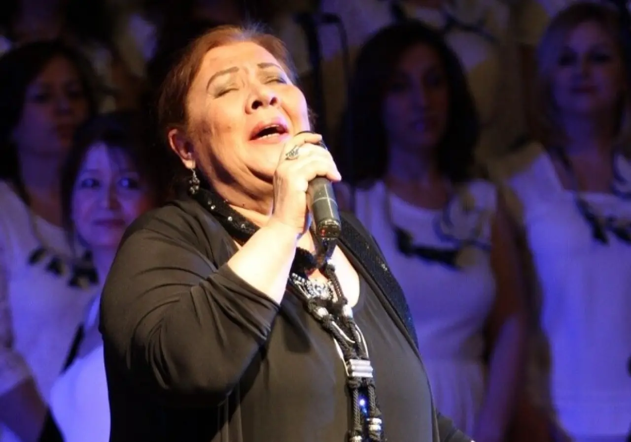 Türk Halk Müziği’nin ustası Banu Kırbağ 74 yaşında hayatını kaybetti! 1