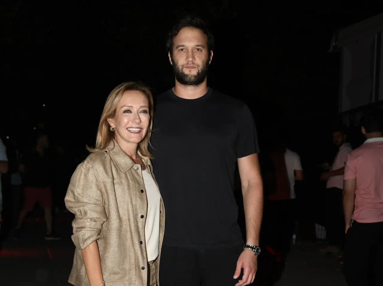 Muhteşem enerjisi ve dans şovlarıyla Jennifer Lopez İstanbul'u büyüledi 4