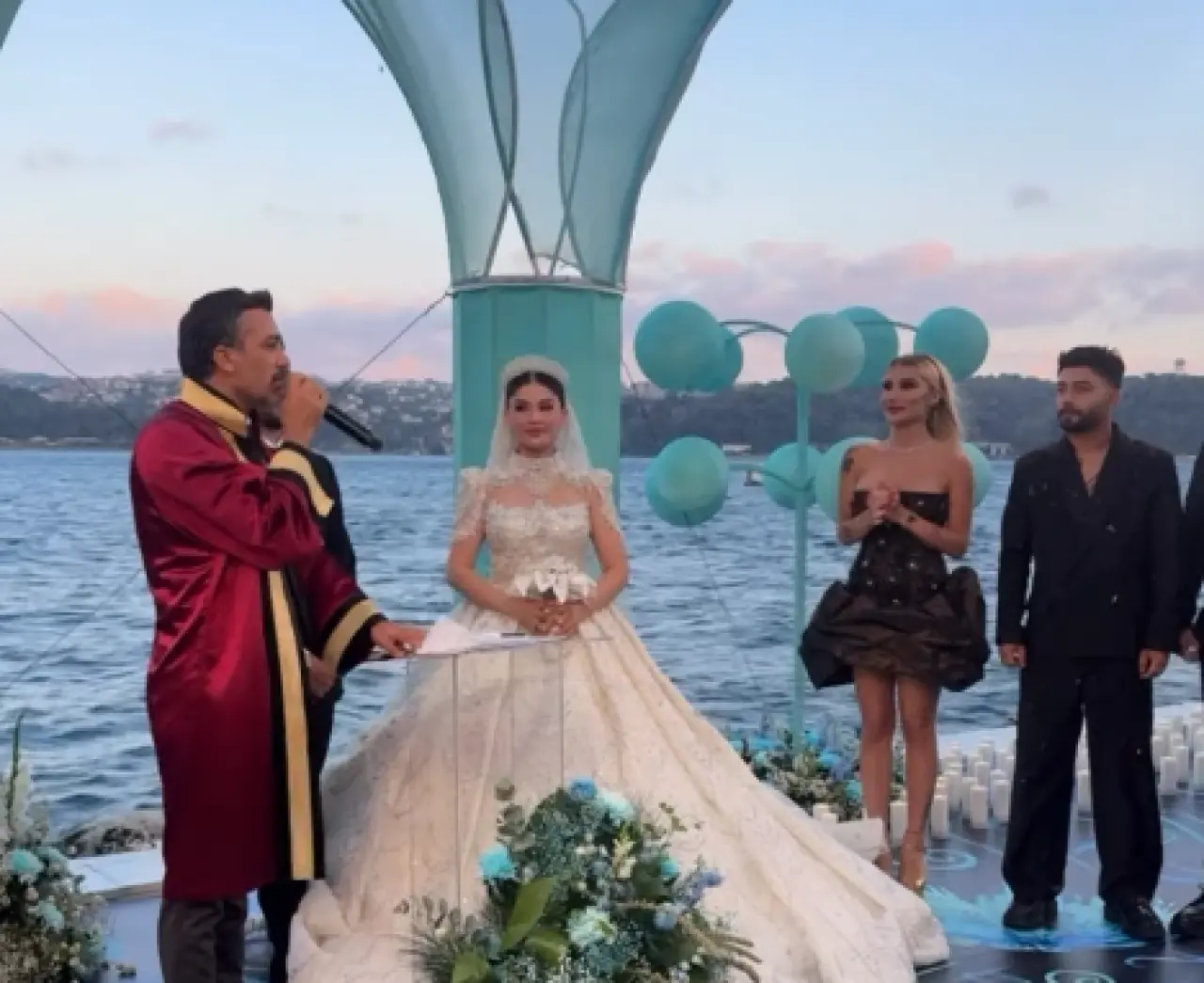 Burak Bulut ve Eda Sakız’ın düğününde altın yağmuru! Kaynanadan olay Rolex jest 1