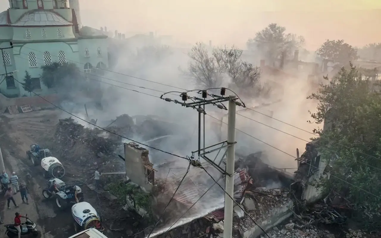 Çanakkale alev alev! 4 sabotaj şüphelisi gözaltında 1