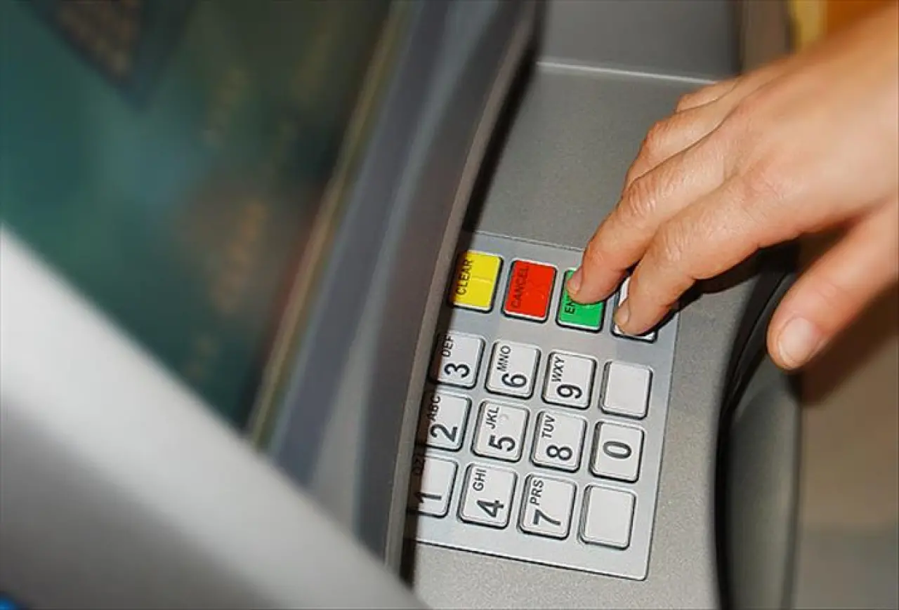 ATM'lerde Yeni Dönem: Para Yatırırken Buna Dikkat 4