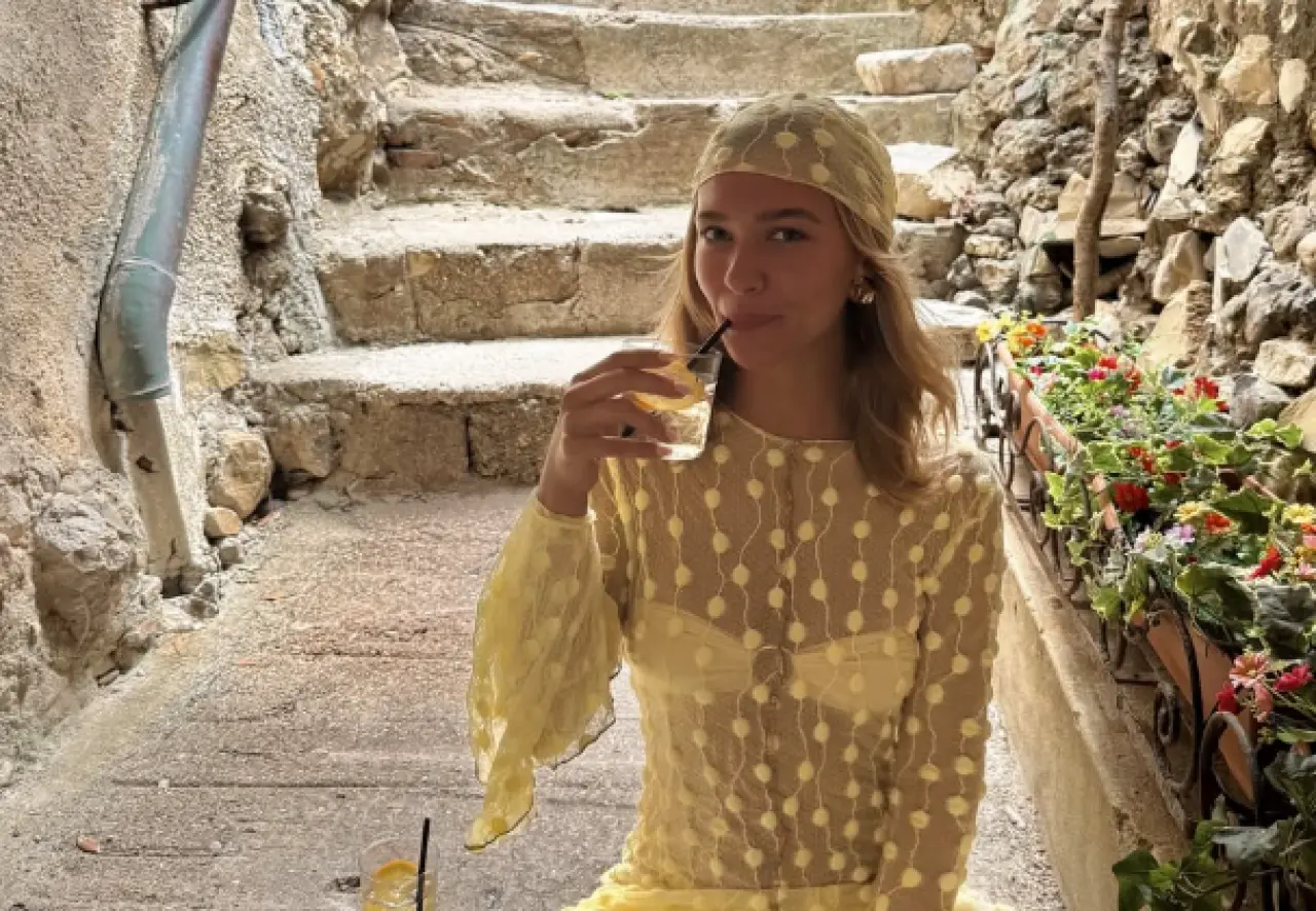 Melisa Döngel’den Hadise ve Jennifer Lopez yorumu: “İkisi de mükemmel ama ” 1