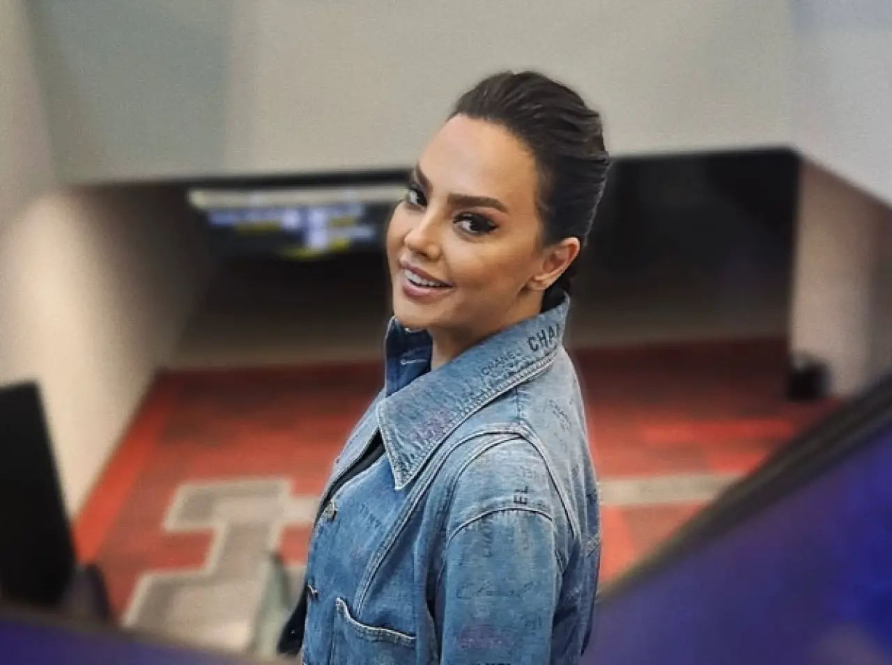 Ebru Gündeş’in kaşlarındaki radikal değişim olay yarattı! Takipçileri ikiye bölündü 1