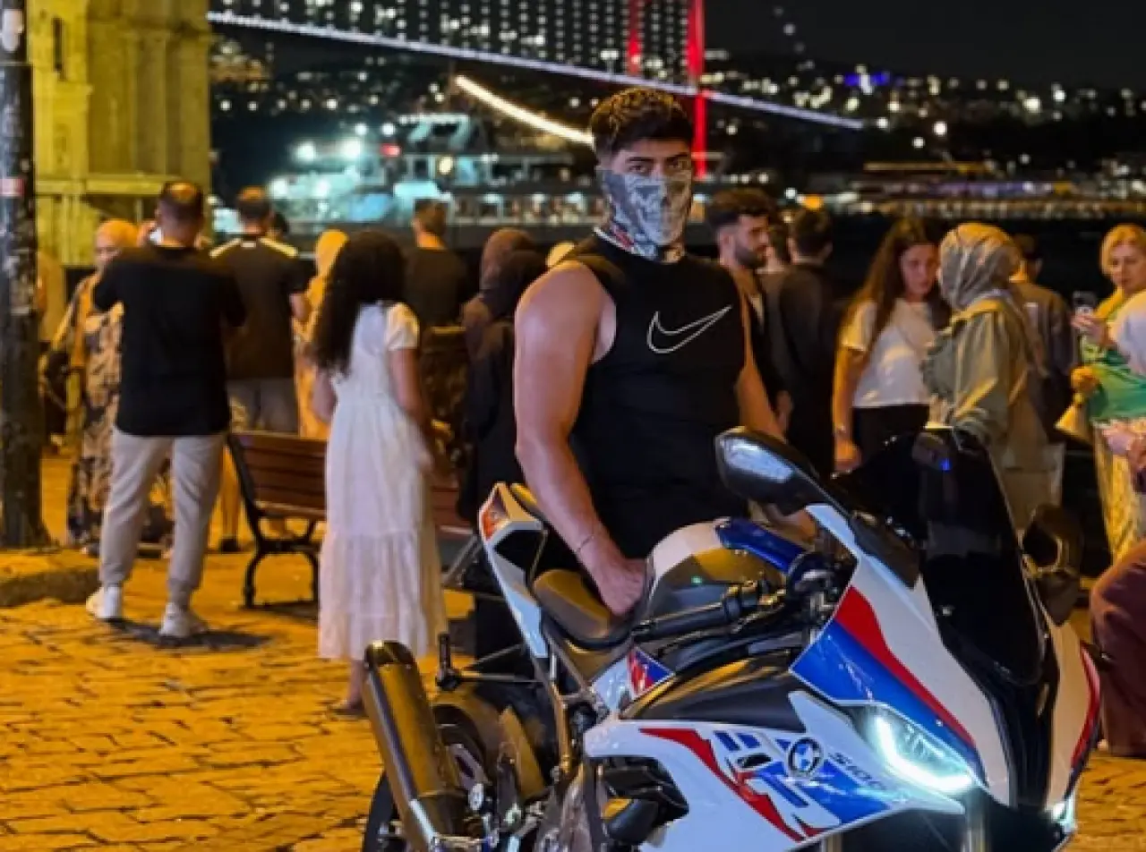 Motosiklet fenomeni Deniz Servan Narin, trafik kazasında hayatını kaybetti 3