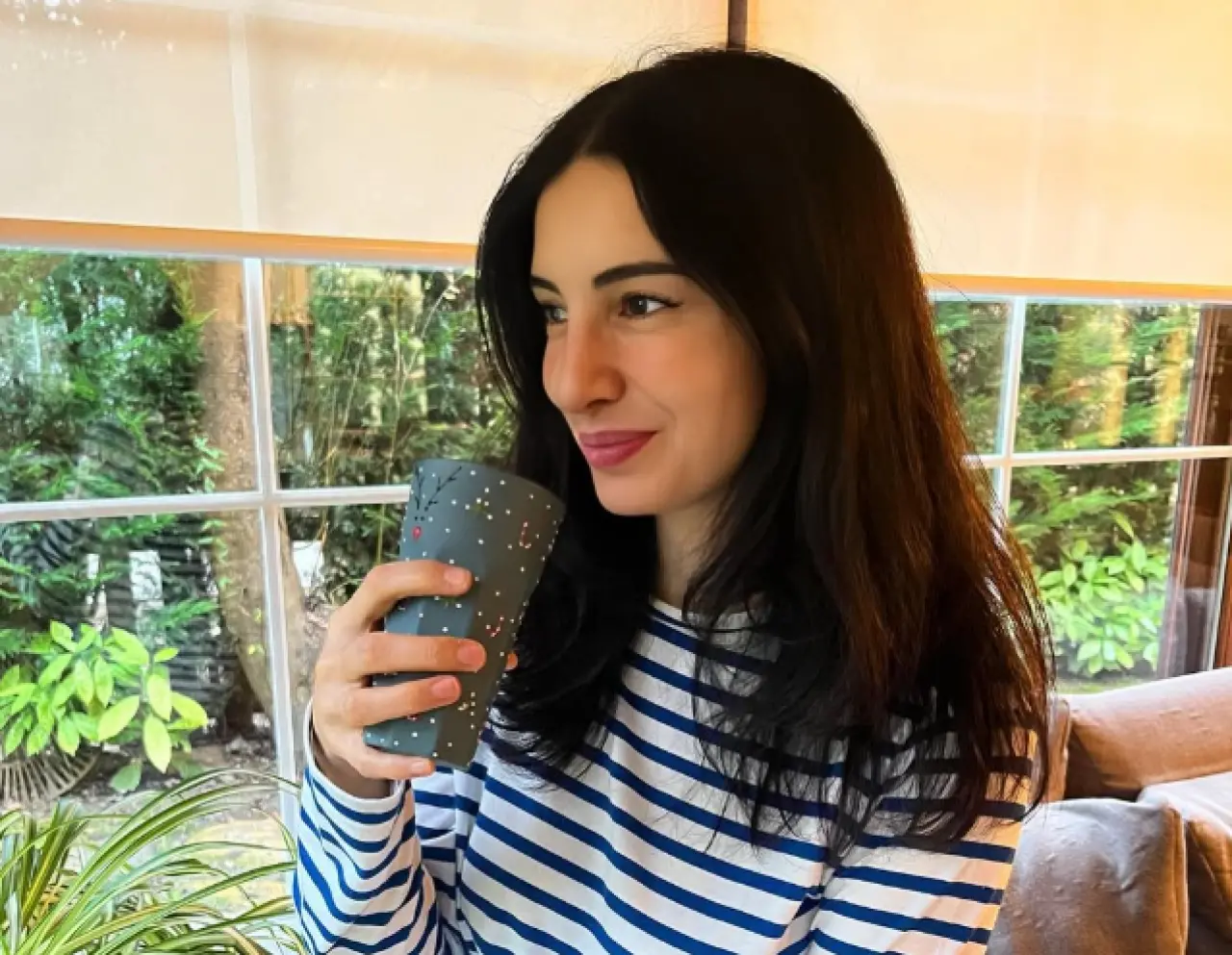 Başak Sayan’dan 12 yıllık aşk itirafı: “O kahve hayatımızı baştan yazdı” 2