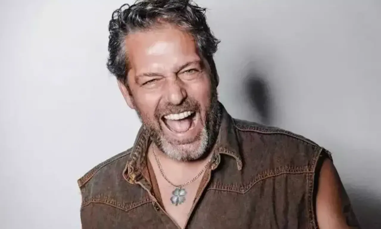 Bora Gencer trafik kazası geçirdi! Hastane yatağından ilk mesaj 1