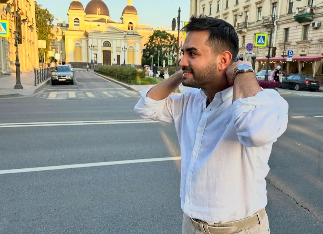 Kadir Ezildi dedesinin ölümünü ilk kez anlattı! Duygusal anları takipçileriyle paylaştı 1