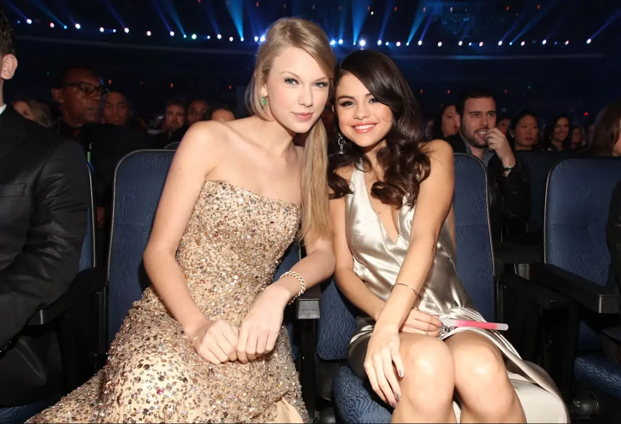 Selena Gomez: “Taylor’la bağımızı eski aşklarımız kurdu” 2