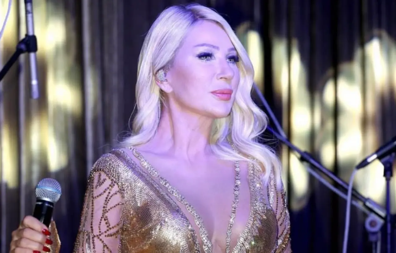 Seda Sayan gözyaşlarıyla açıkladı: “Bu karar canımı yaktı” 1