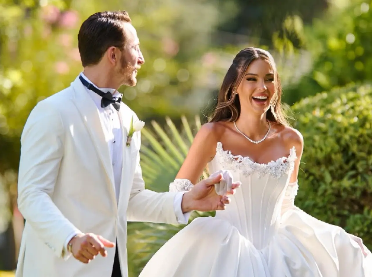 Berkan Karabulut ve Lale Onuk nikah sonrası ilk durağı Miami oldu ama krizler bitmedi! 1