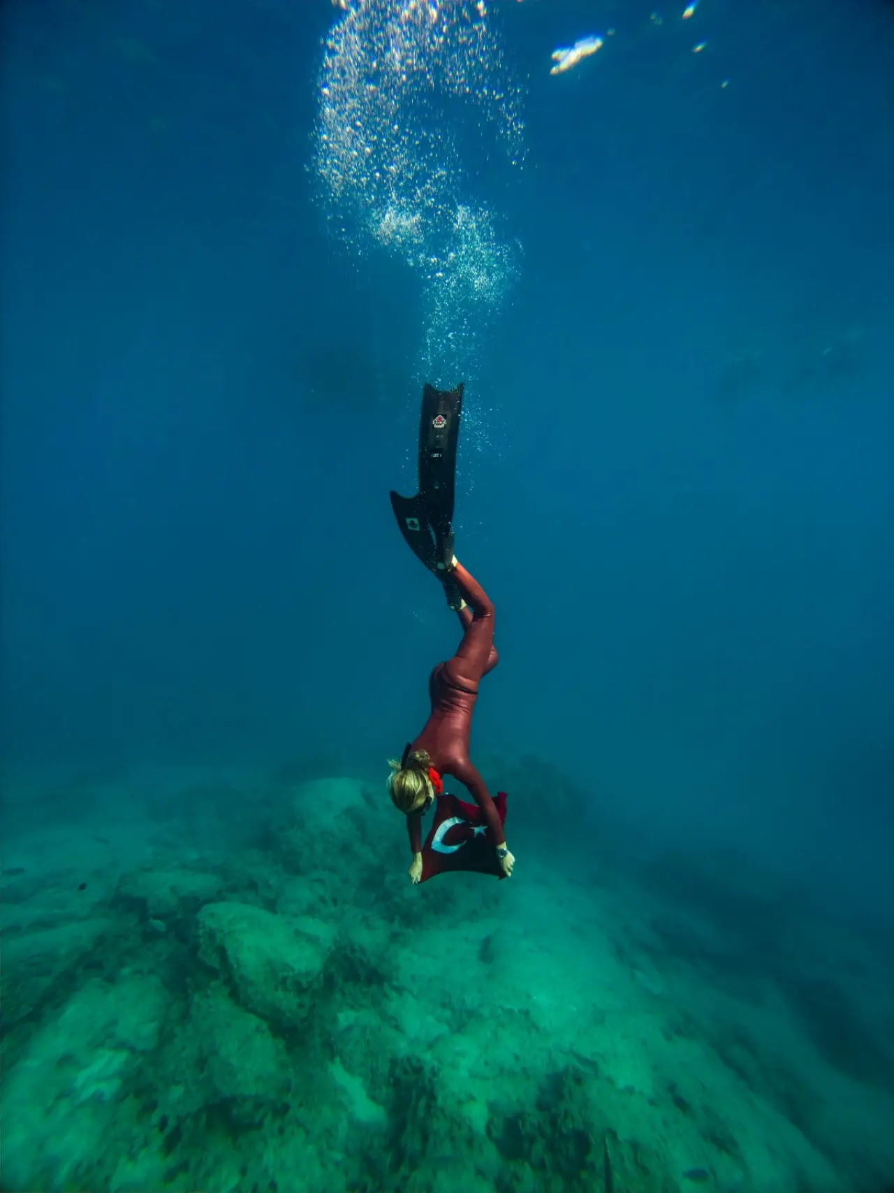 Şahika Ercümen’den 30 Ağustos’a anlamlı dalış! 2