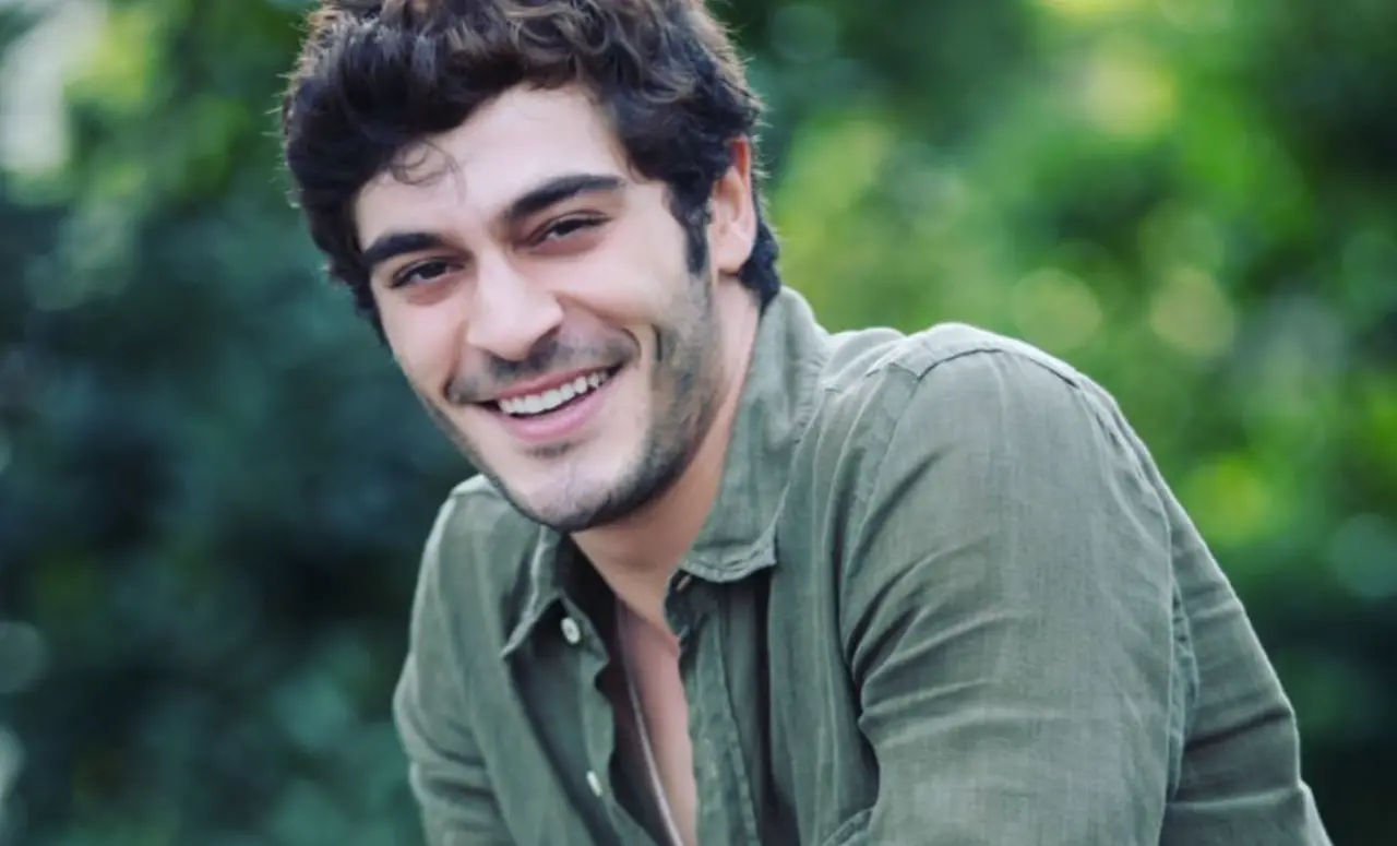 Şöhreti bırakıp doğaya mı dönüyor? Burak Deniz  köye yerleşiyor 2