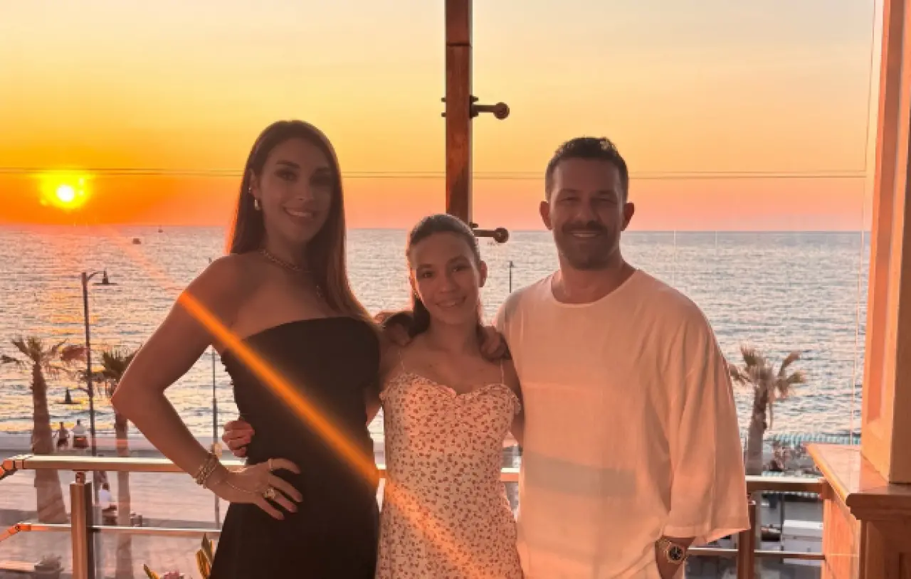 Zuhal Topal’dan Bodrum’da romantik gece! Sürpriz doğum günü şaşırttı 3