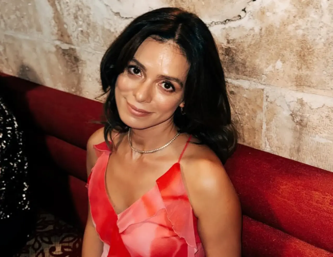 Özge Özpirinçci’den çocuk ürünü reklamı resti! 1