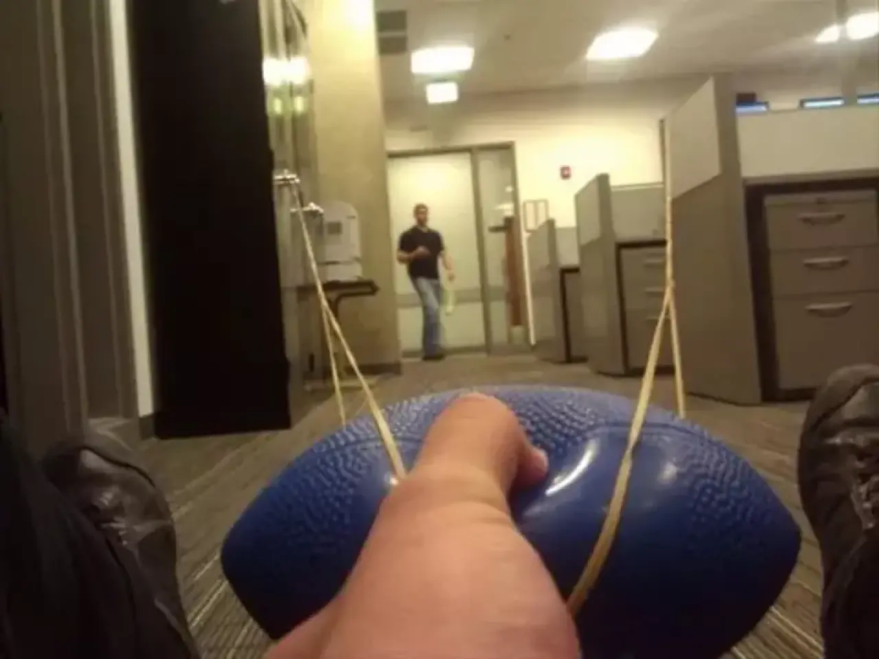 Zamanında Yakaladık! Kameranın Son Saniyede Çektiği Gülmeden Geçemeyeceğiniz O Anlar 32