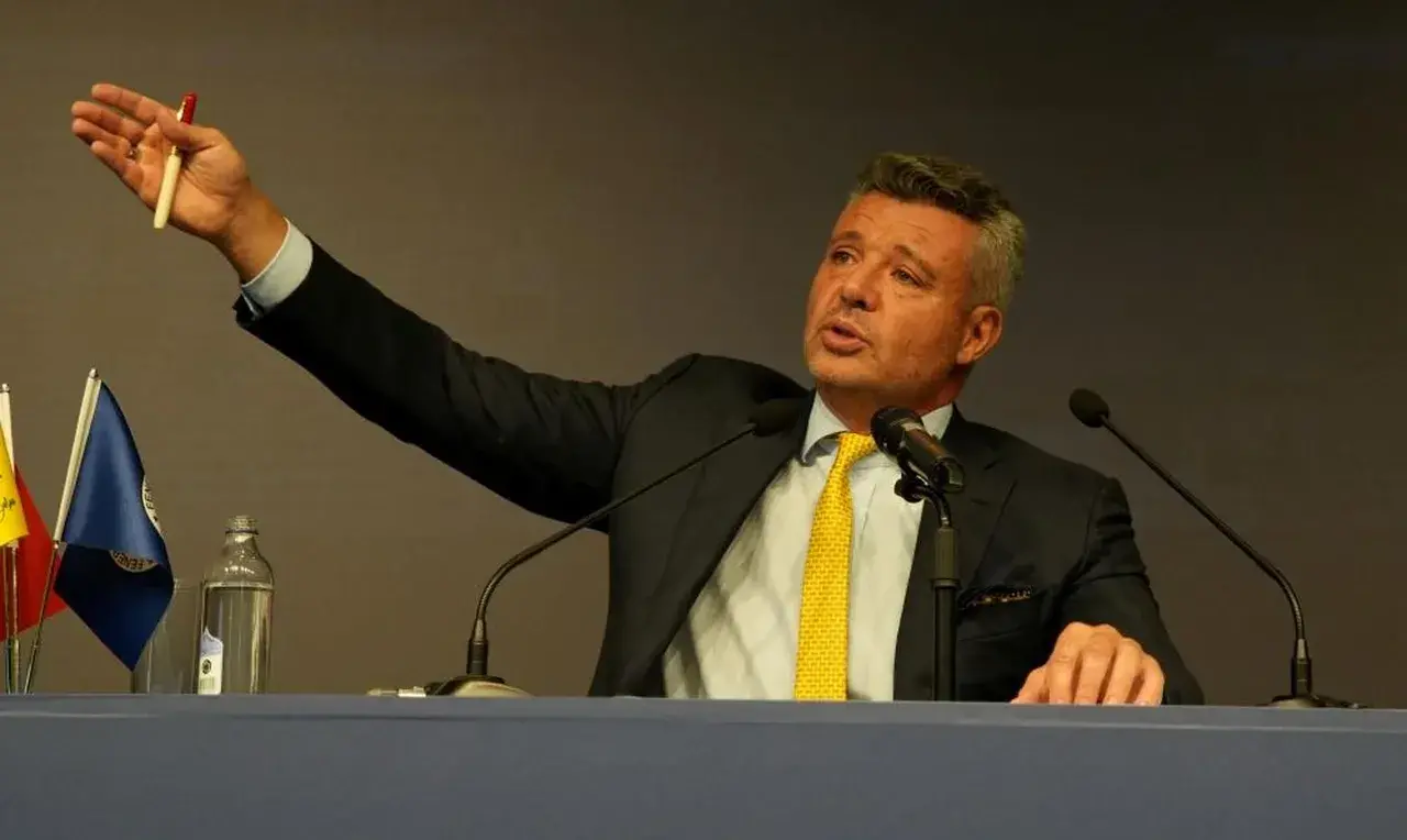 Sadettin Saran: 'Fenerbahçe düşmanlarına gücümüzü göstereceğiz' 2