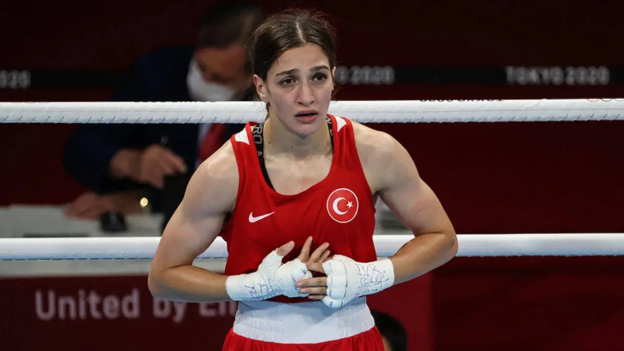 Milli gurur Buse Naz Çakıroğlu Dünya Şampiyonası’nda finale göz kırptı 1