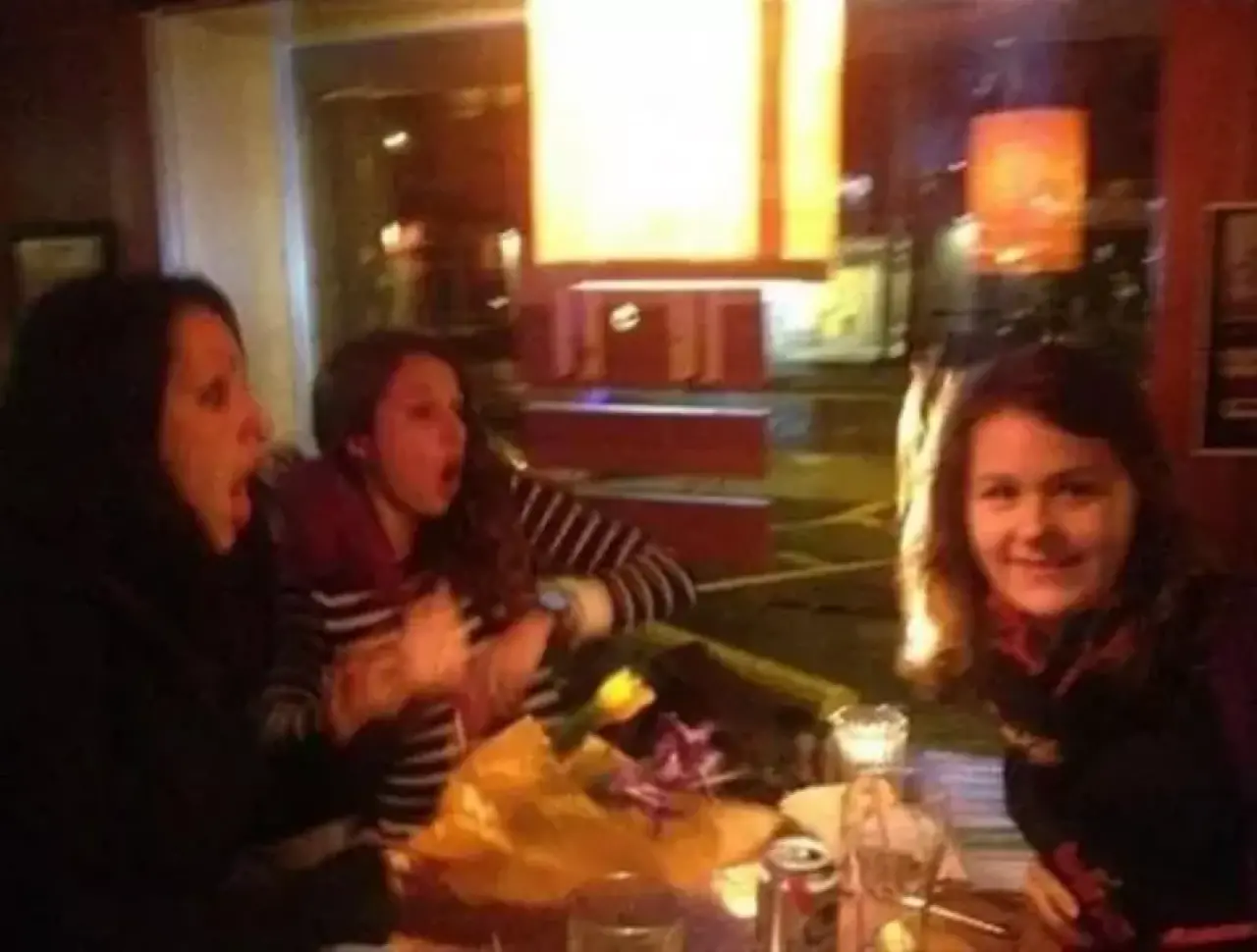 Zamanında Yakaladık! Kameranın Son Saniyede Çektiği Gülmeden Geçemeyeceğiniz O Anlar 9