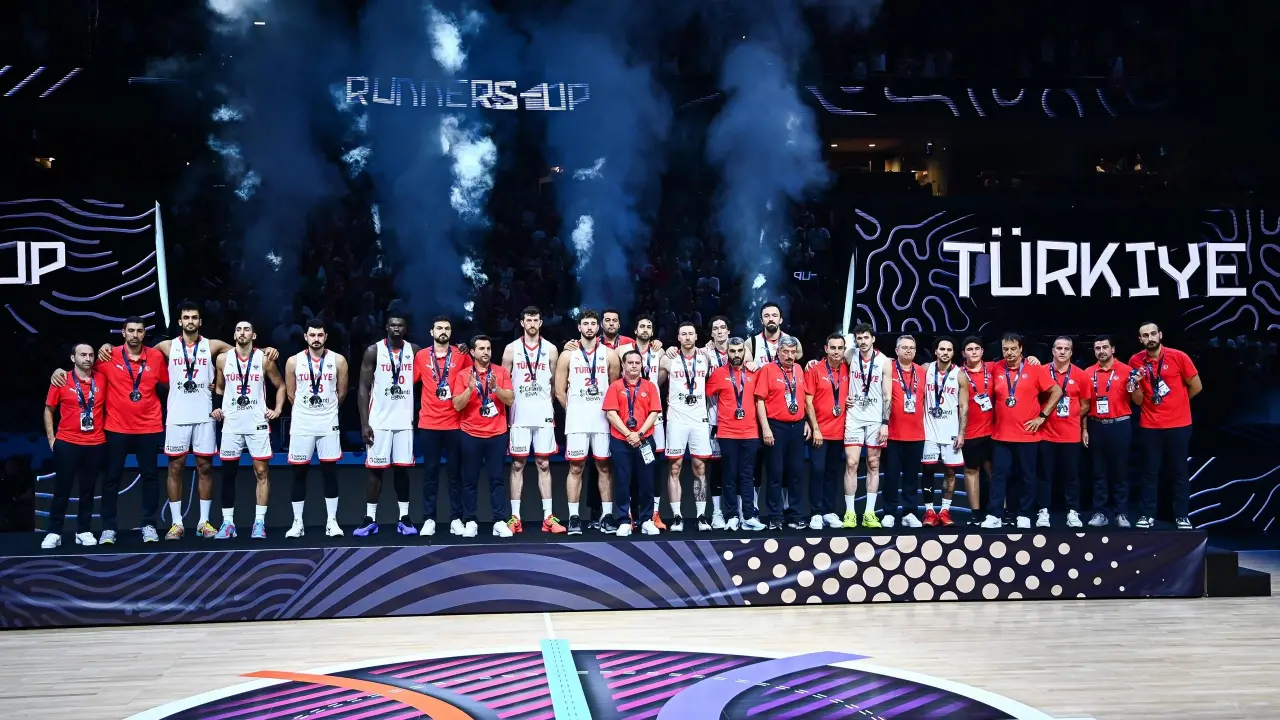 12 Dev Adam, EuroBasket 2025 finalinde izlenme rekoru kırdı 2
